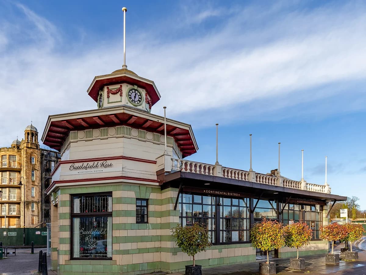 Battlefield Rest restaurant in a former Glasgow tram shelter