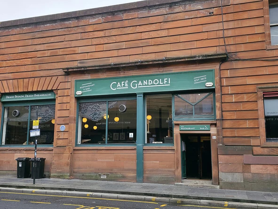 Cafe Gandolfi frontage on Albion Street in Glasgow