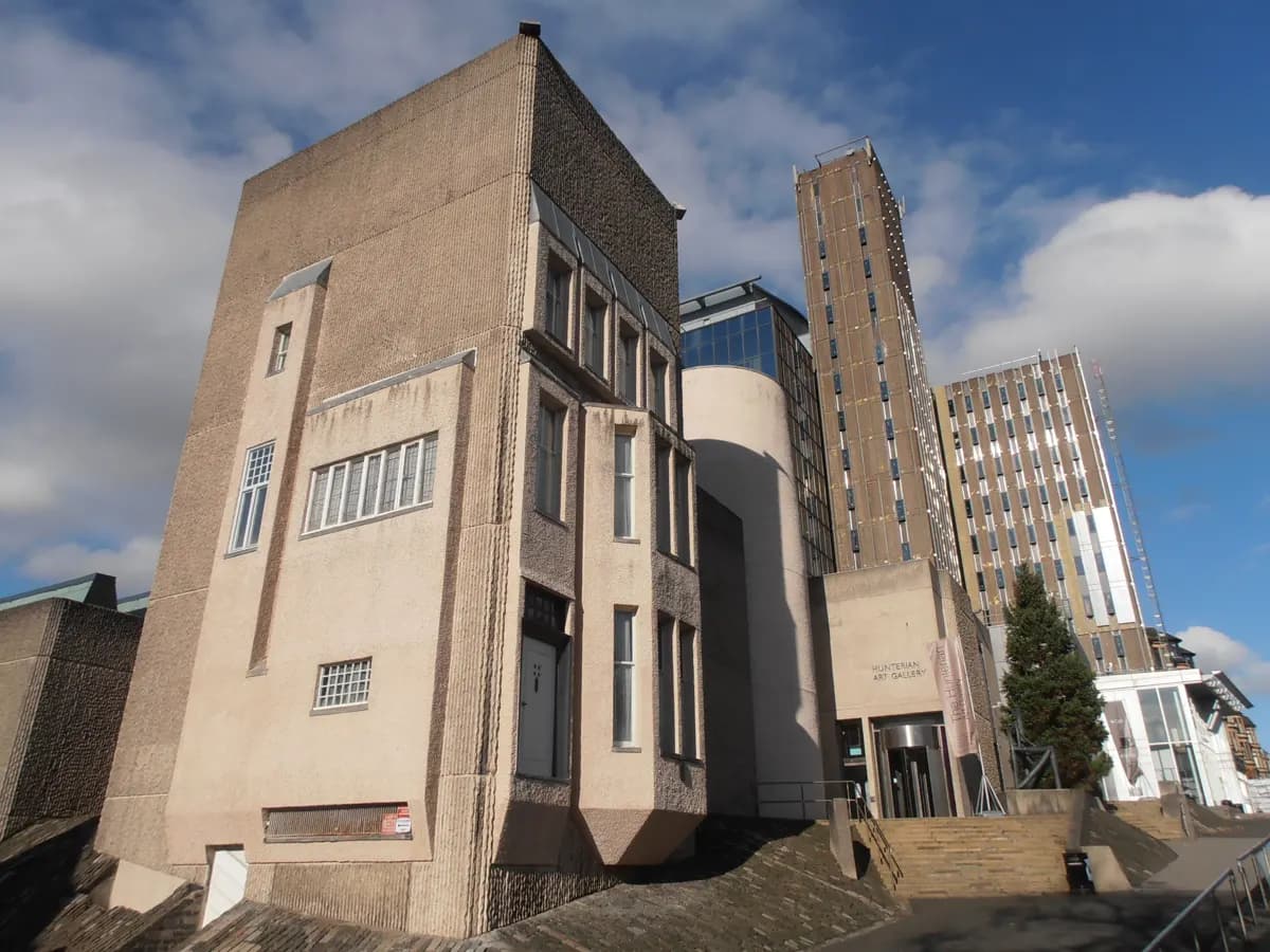 Mackintosh House façade with the Hunterian Art Gallery behind it, photographed in October 2012